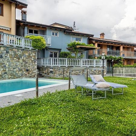 La Dolce Vita - Vista Lago E Piscina Parzanica エクステリア 写真