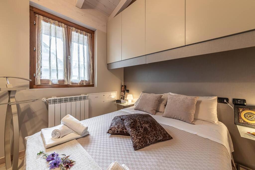 La Dolce Vita - Vista Lago E Piscina Parzanica エクステリア 写真